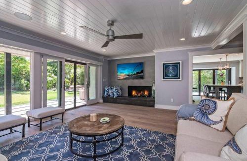 Montecito House | Modern Serenity Luxury with Expansive Backyard
