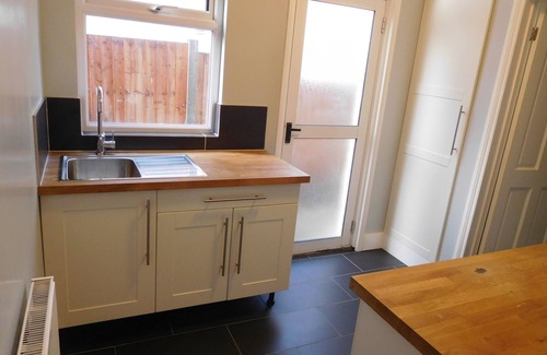 Wandle Valley House | Modern, spacious, 3 bedroom house