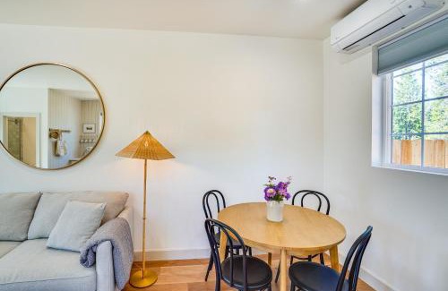 Sunriver Apartment | Modern Studio in Bend about 3 Mi to Sunriver Resort!