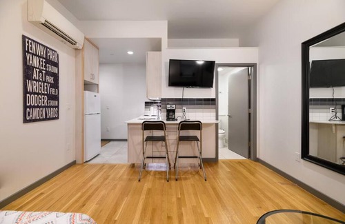Beacon Hill Apartment | Modern Studio In City Center, Near Boston Common