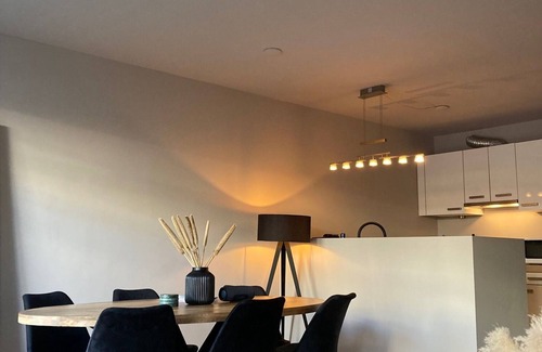 De Pijp Apartment | Modern, stylish apartment in De Pijp, Amsterdam