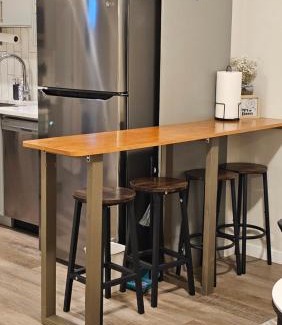 Southeast Calgary Apartment | Modern Suite - Separate Entry - Self Check-In