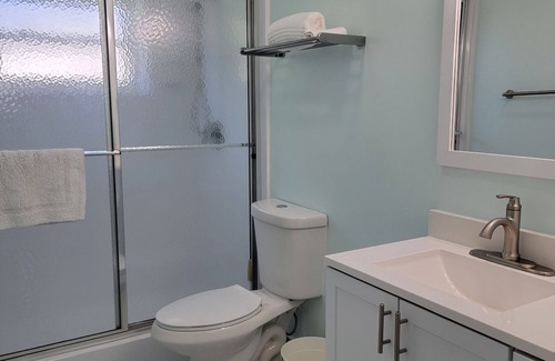 Plantation House | Modern Suite with private entrance