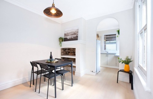 Glebe House | Modern terrace, top location, city views