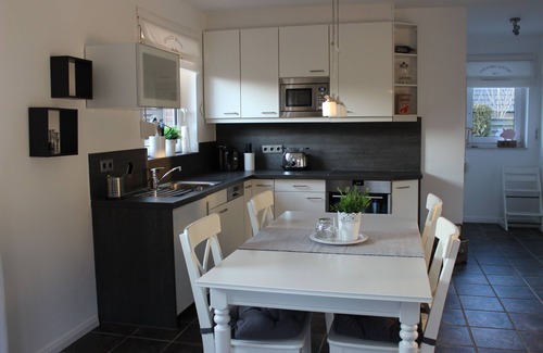 St. Peter-Ording House | Modern terraced house with sunny garden