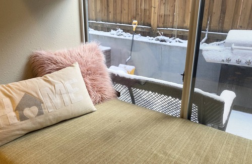 Incline Village House | Modern Townhome! Walk to Hyatt, Beaches, Ski Shuttle, Restaurants