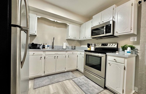 Gastonia Apartment | Modern Townhome w/Balcony Walk to FUSE Stadium