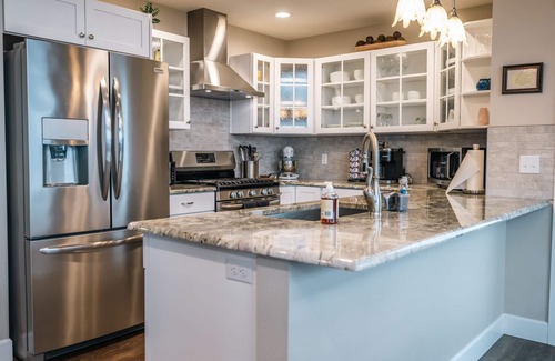 Homer House | Modern, Upscale Home with Breathtaking View & Private Hot Tub