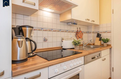 Koserow Apartment | Modern vacation apartment in Koserow with terrace - only 650 m to the beach