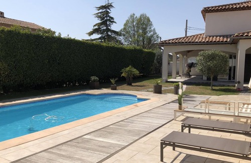 Allauch Villa | Modern villa between sea and hill