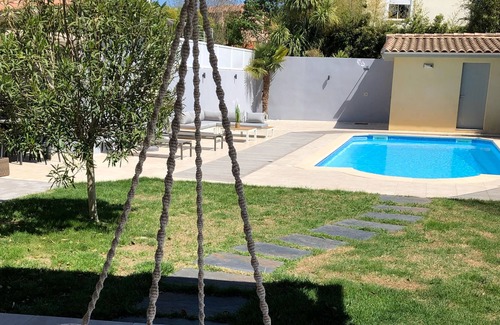 Allauch Villa | Modern villa between sea and hill