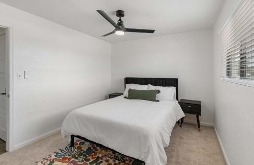 Tempe House | Modern Villa Comphy Stay in Tempe with pool