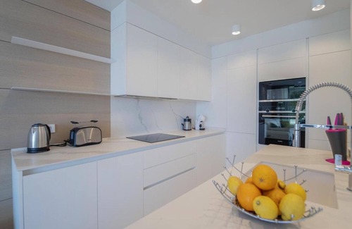 Almunecar Villa | Modern villa with stunning views and private pool in Almuñecar
