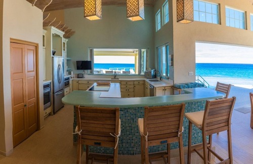 Stella Maris Villa | Modern Villa With Private Pool