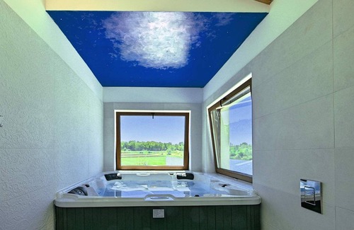 Nova Vas Villa | Modern villa with pool and whirlpool in Istria