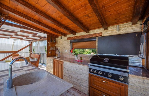 Nova Vas Villa | Modern villa with pool and whirlpool in Istria