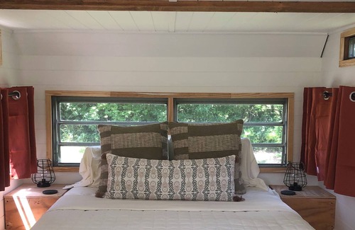 Eureka RV Rental | Modern Vintage Camper on a Farm w/ River View