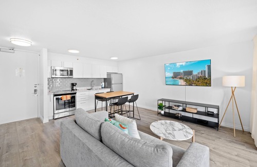 Waikiki Apartment | Modern Waikiki Beach Oasis w/free parking