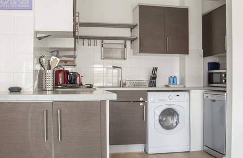 Latchmere Apartment | Modern Wandsworth Apartment