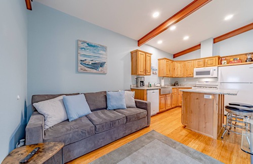 Trinidad House | Modern Waterfront Cottage with Ocean Views, Deck, Grill, & Free WiFi