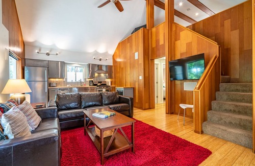 Tahoma House | Modern West Shore Chalet - Walk to the Beach