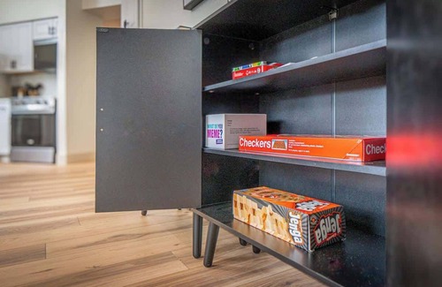 Northwest Reno House | Modern Western Retreat Pet Friendly 4 Bed 2 Bath