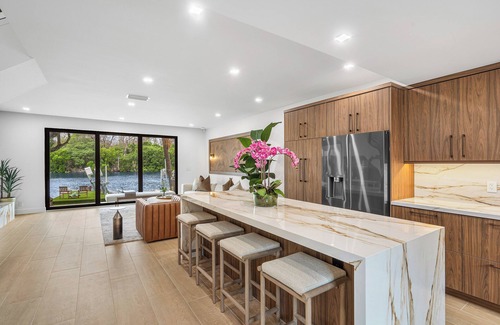 Deerfield Beach House | Modern Zen 2-2.5 Direct Intracoastal townhome blocks from the Beach in Deerfield