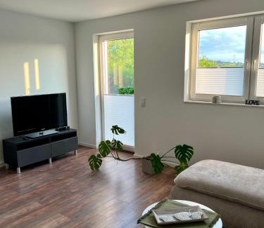 Uffeln Apartment | Moderne Doppelhaushälfte mit Ausblick auf Vlotho