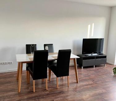 Uffeln Apartment | Moderne Doppelhaushälfte mit Ausblick auf Vlotho