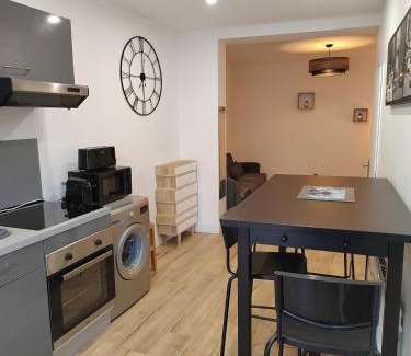 Saint-Jean-de-Vedas Apartment | Moderne et chaleureux duplex en centre-ville