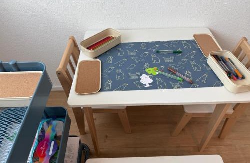 Dierikon Apartment | Moderne Familienwohnung mit Garten & E-Ladestation