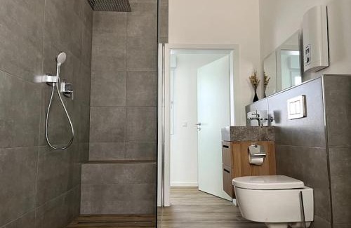 Eich Apartment | Moderne, stilvolle Ferienwohnung in Eich