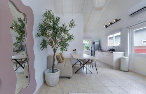 Punto de Oro Apartment | Moderne Studio Sea dichtbij de zee met zwembad