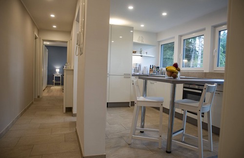 Donaueschingen Apartment | Moderne Wohnung im Grünen mit Privatem Garten