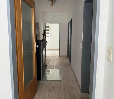 Ransbach-Baumbach Apartment | Moderne Zimmer nähe A3
