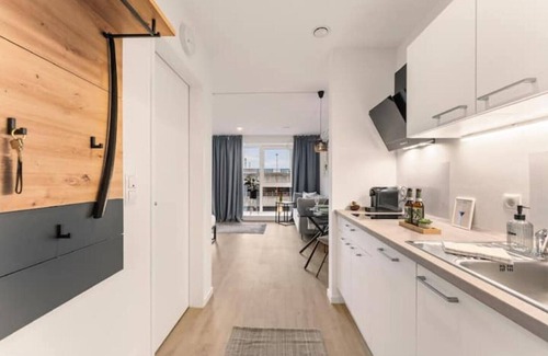 Bahnhofsviertel Apartment | Modernes Apartment am Gleispark