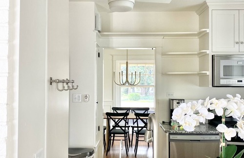 Leacock-Leola-Bareville House | Modernized & Enchanting 1920s Retreat