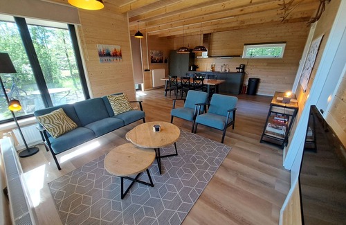 Schoonloo House | Modernized bungalow in natural surroundings - pets also welcome