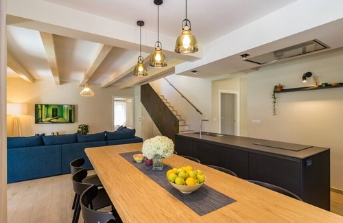 Manjadvorci Villa | Modernly designed villa located near Pula