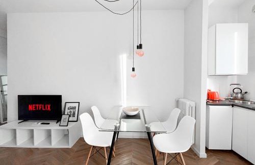 Calvairate Apartment | Moderno Bilocale vicino a Fondazione Prada Olimpiadi Invernali Milano-Cortina 2026