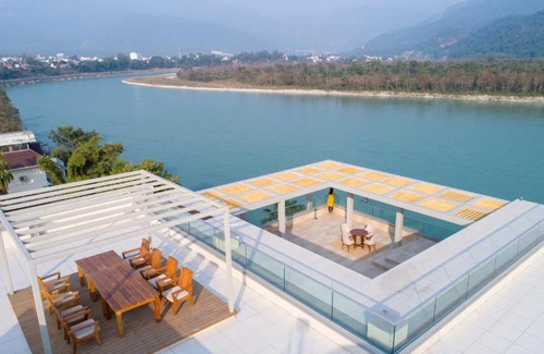 Rishikesh Hotel | Modi Yoga Retreat Rishikesh