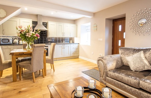 Llanbedr Cottage | MOELFRE COTTAGE, family friendly, luxury holiday cottage in Llanbedr