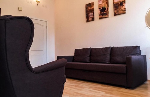 Palace District Apartment | Moika 17 Apartment