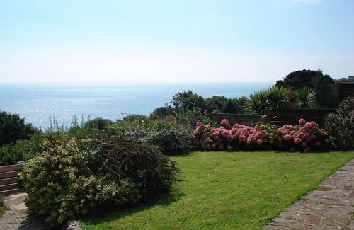 Shanklin Cottage | Mole Cottage - a cottage that sleeps 7 guests in 3 bedrooms