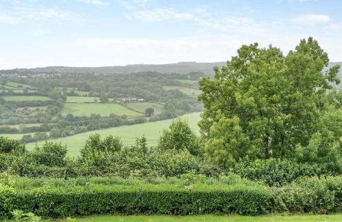 Mawr House | Molehill Lodge