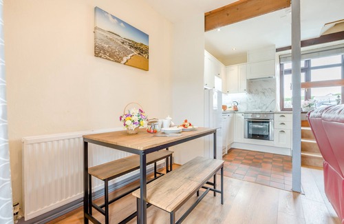 Stibb House | Moles Burrow - Two Bedroom House, Sleeps 4
