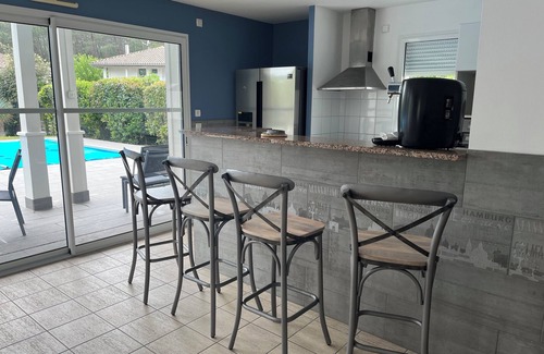 Moliets-et-Maa Villa | MOLIETS PLAGE villa with jacuzzi and heated pool