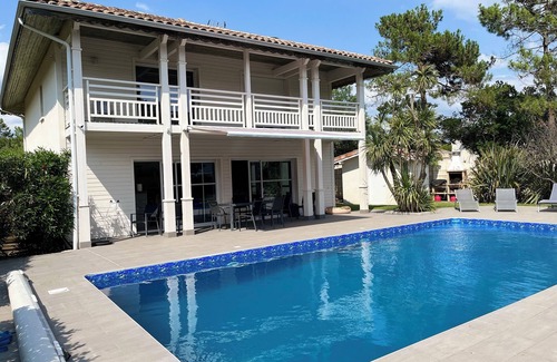 Moliets-et-Maa Villa | MOLIETS PLAGE villa with jacuzzi and heated pool
