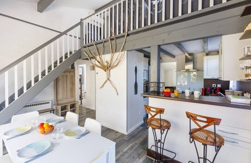 Moliets-et-Maa Villa | Moliets villa with pool La Maison Flôttée