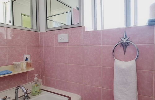 Mollymook Hotel | Mollymook Ocean View Motel Reward Long Stays - Over 18's Only